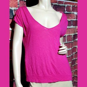 Forever 21 Hot Pink Deep V Neck Banded Bottom Slub Material Blouse Tee Small S